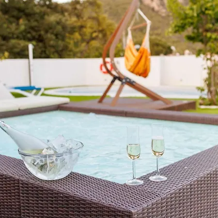 La De Mares Villa Bell-Lloc (Girona)